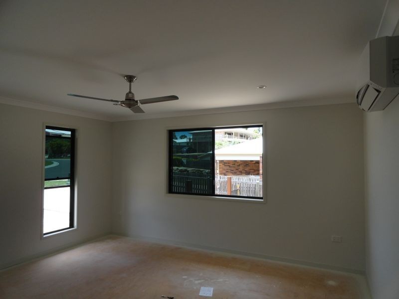 40 Golf View Drive, Boyne Island QLD 4680