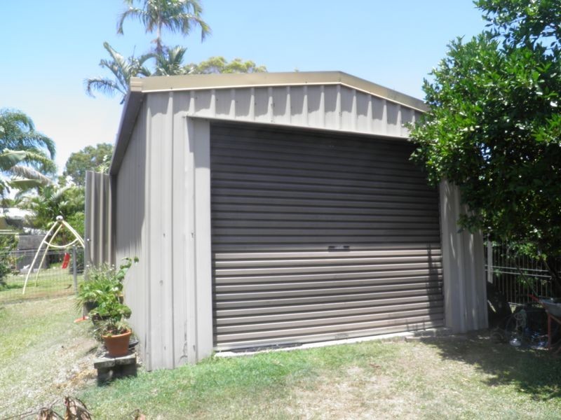 15 Polmaise Street, Boyne Island QLD 4680