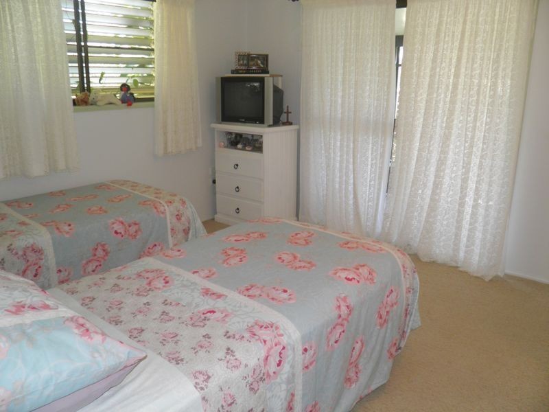 15 Polmaise Street, Boyne Island QLD 4680