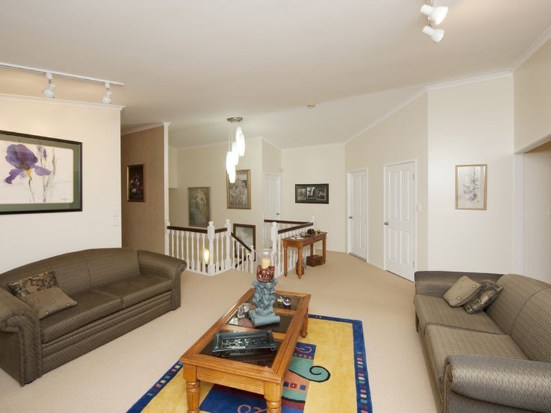 51 Booth Avenue, Tannum Sands QLD 4680