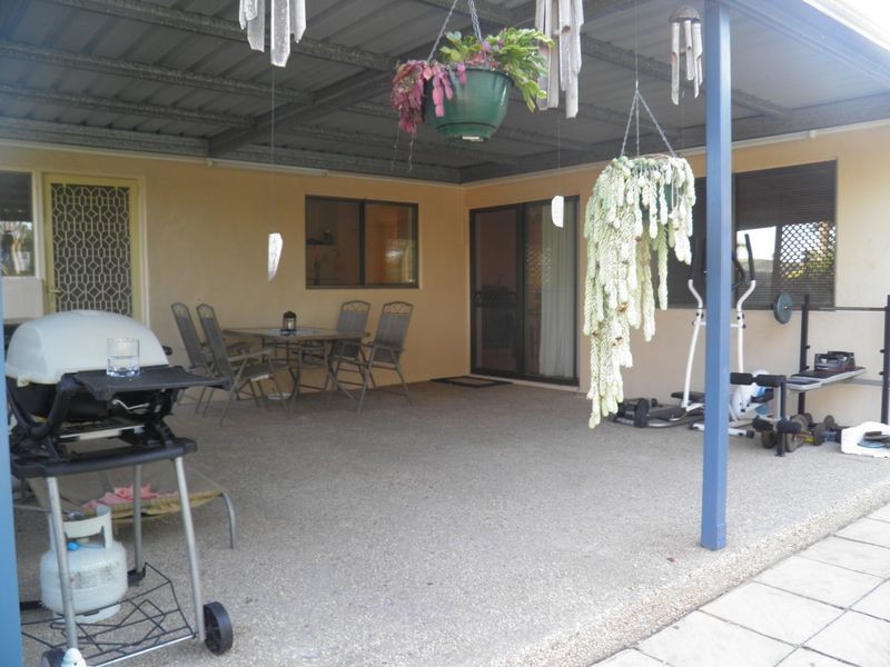 45 Sayre Cresent, Boyne Island QLD 4680