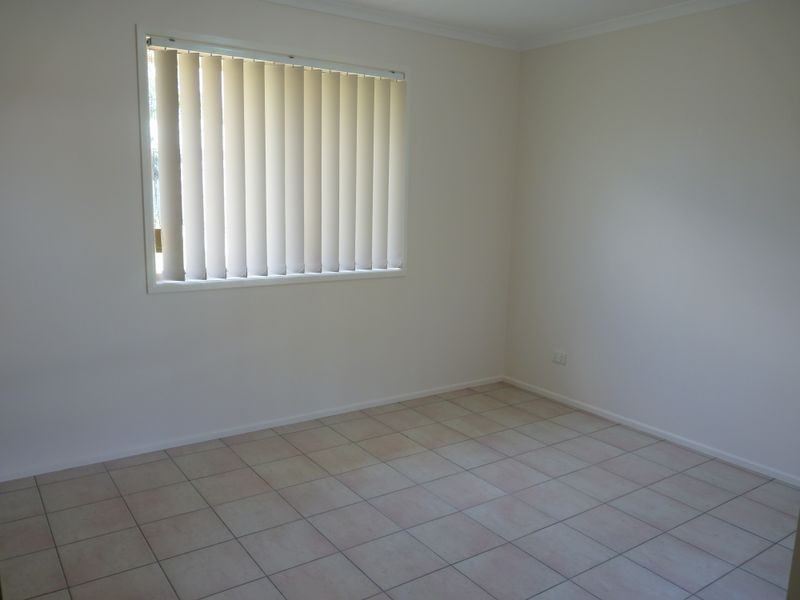 24 Geoffrey Thomas Drive, Tannum Sands QLD 4680