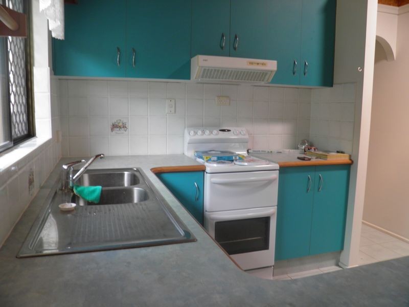 2 Richmond Court, Boyne Island QLD 4680