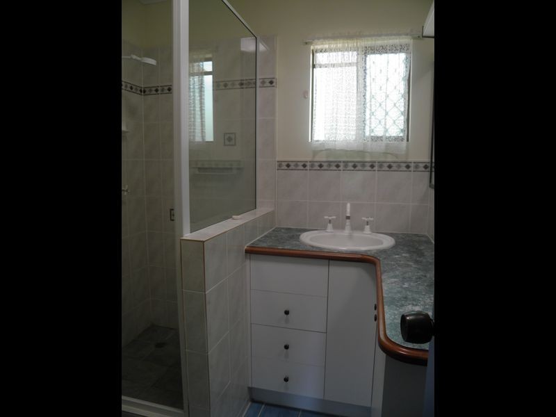 2 Richmond Court, Boyne Island QLD 4680