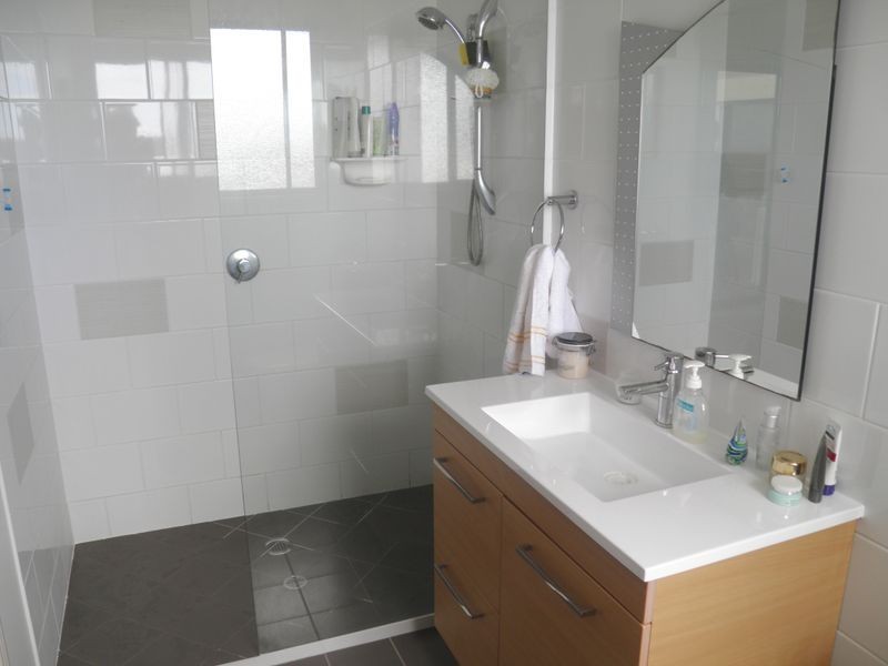 35 Lighthouse Drive, Boyne Island QLD 4680