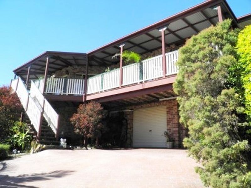 18 Centenary Drive, Boyne Island QLD 4680
