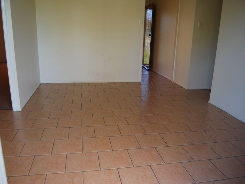 28 Edward  Street, Boyne Island QLD 4680