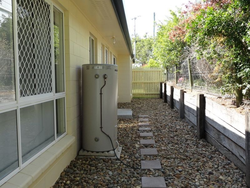 86 Malpas Street, Boyne Island QLD 4680