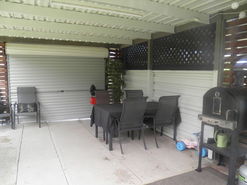 17 Alexander Street, Boyne Island QLD 4680