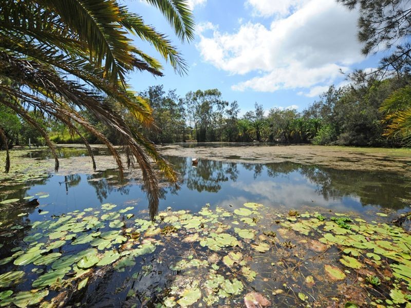 22 Handley Drive, Boyne Island QLD 4680