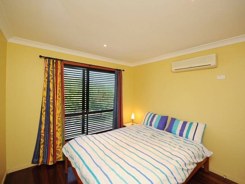 22 Handley Drive, Boyne Island QLD 4680