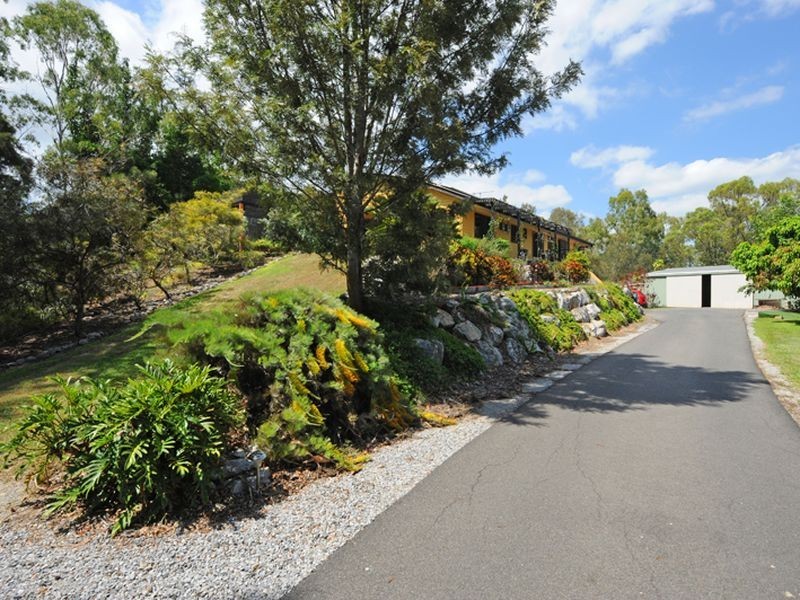 22 Handley Drive, Boyne Island QLD 4680