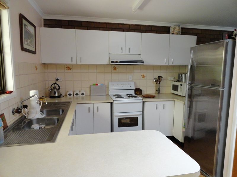 1/44 Sayre Crescent, Boyne Island QLD 4680
