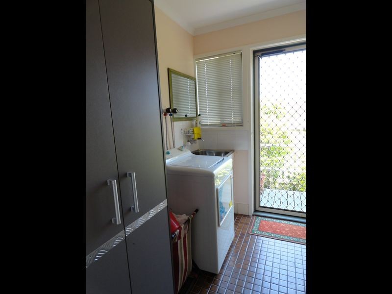 1/44 Sayre Crescent, Boyne Island QLD 4680