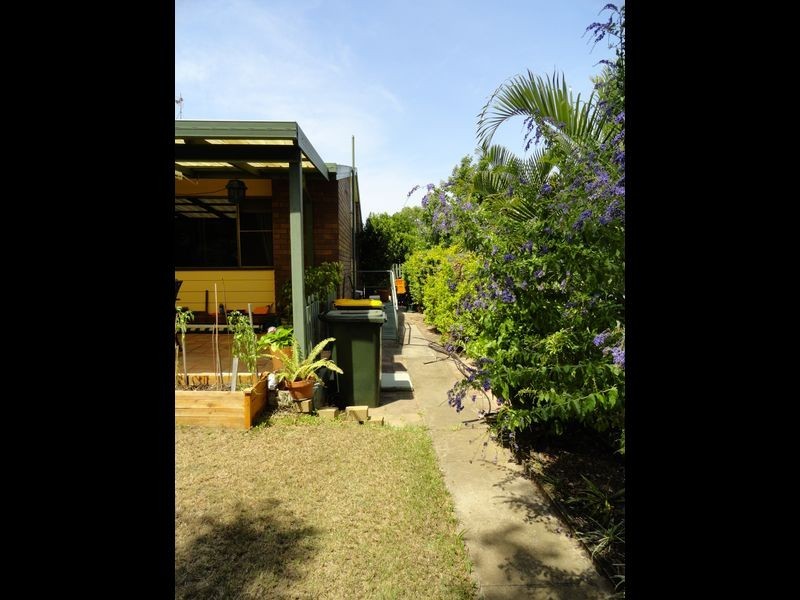 1/44 Sayre Crescent, Boyne Island QLD 4680