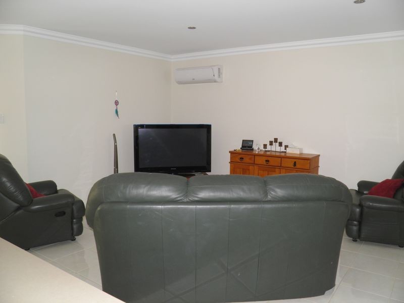 18 Melanie Court, Boyne Island QLD 4680