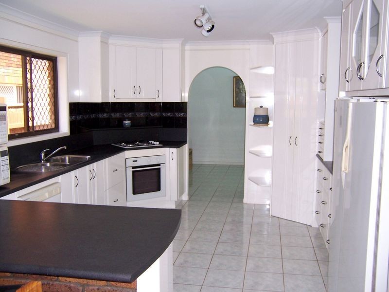 48 Booth Avenue, Tannum Sands QLD 4680