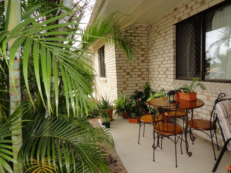 33 Centenary Drive, Boyne Island QLD 4680