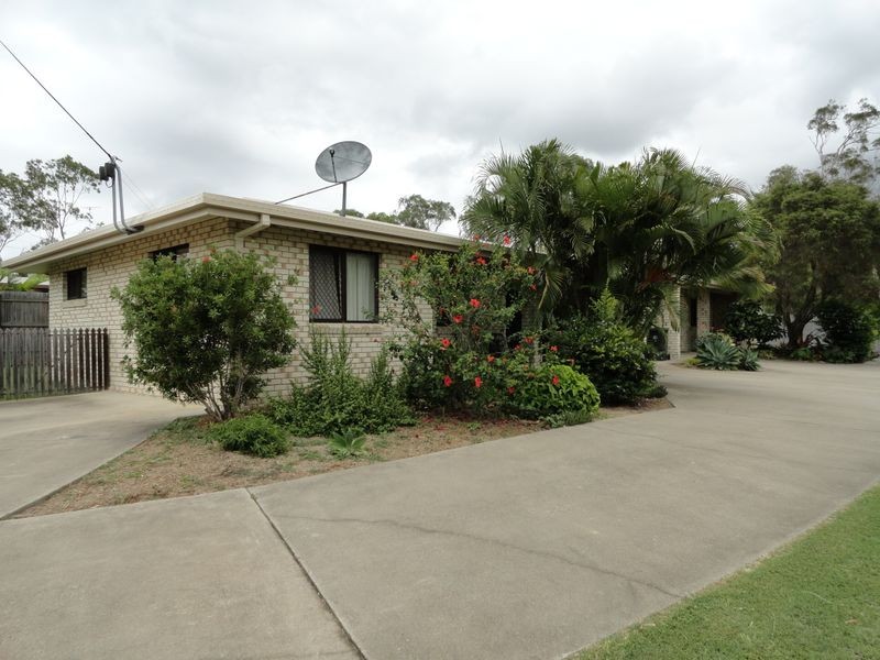 33 Centenary Drive, Boyne Island QLD 4680