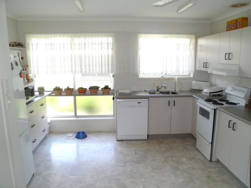 51 Katandra Street, Boyne Island QLD 4680