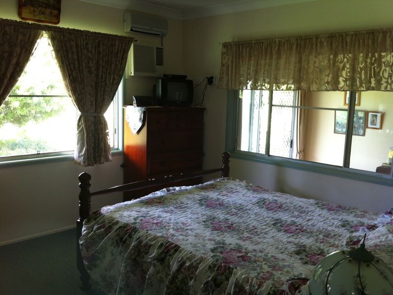 42 Christiansen Road, Raglan QLD 4697