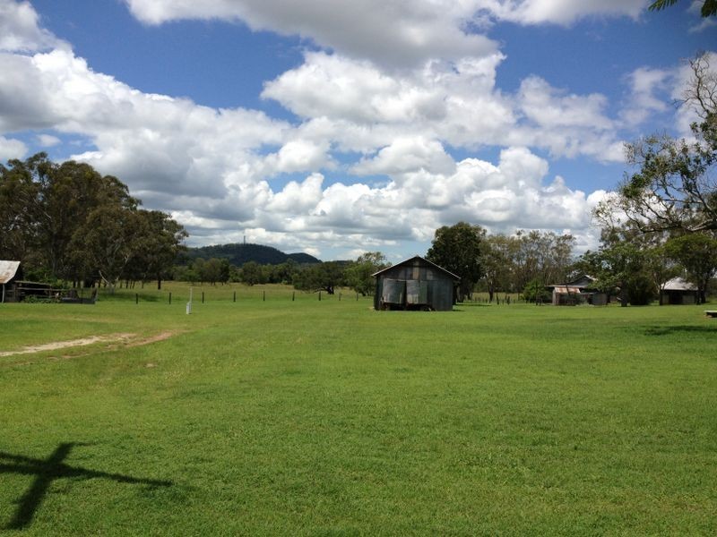 42 Christiansen Road, Raglan QLD 4697