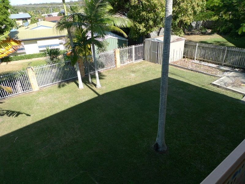 4 Swains Court, Boyne Island QLD 4680