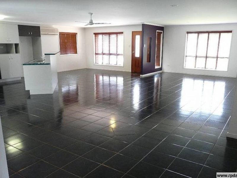 4 Myer Court, Tannum Sands QLD 4680