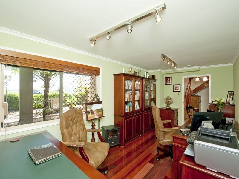 5 Island View Court, Tannum Sands QLD 4680