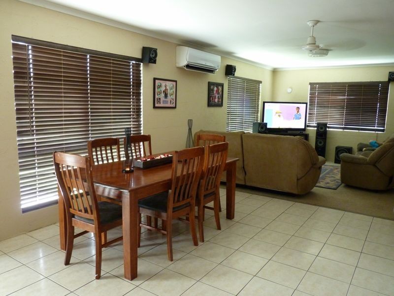 3 Pittsbay Crescent, Boyne Island QLD 4680