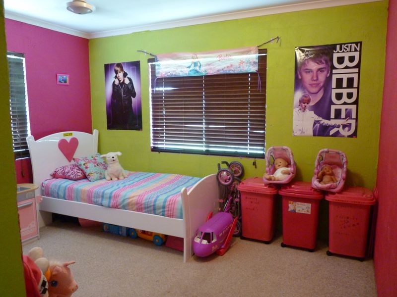 3 Pittsbay Crescent, Boyne Island QLD 4680