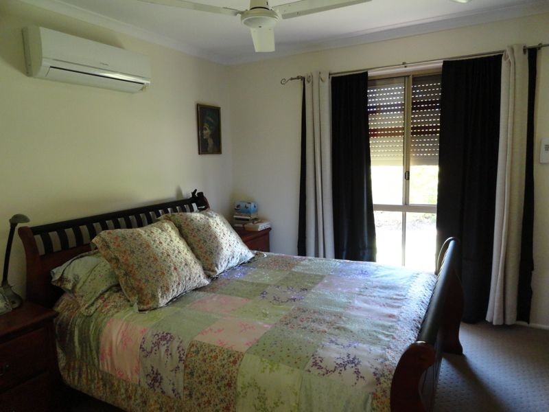 23 Davina Street, Boyne Island QLD 4680