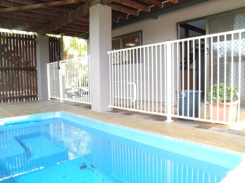 5 Sayre Crescent, Boyne Island QLD 4680