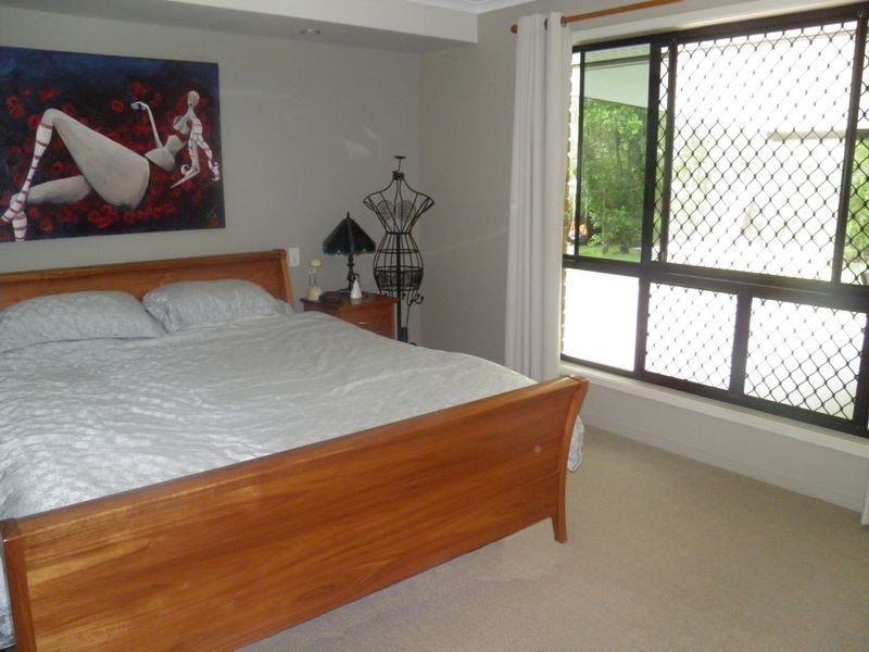 27 Ronald Crescent, Benaraby QLD 4680