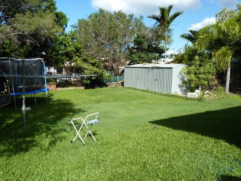 21 Amaroo Street, Boyne Island QLD 4680
