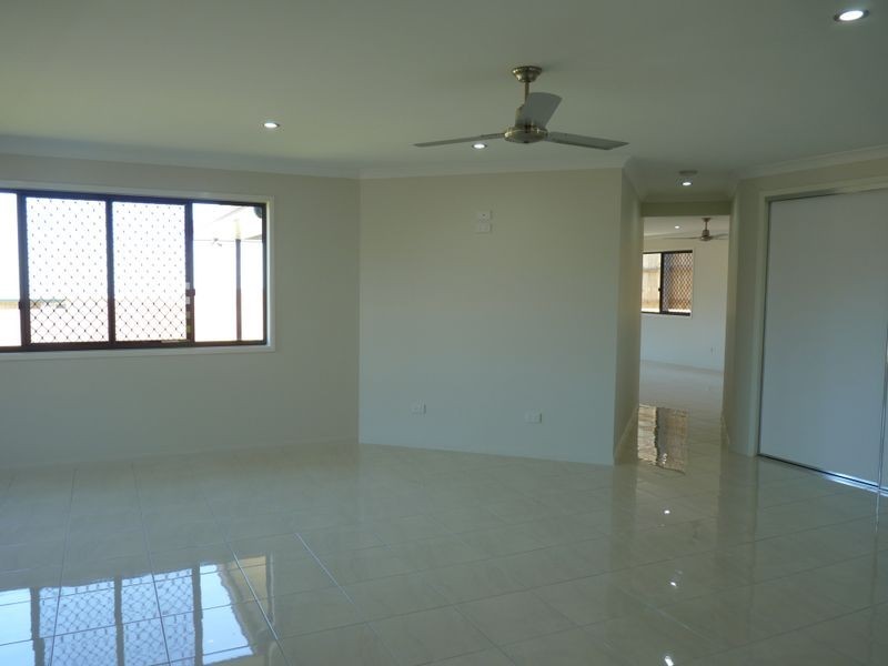 37 Pryde Street, Tannum Sands QLD 4680