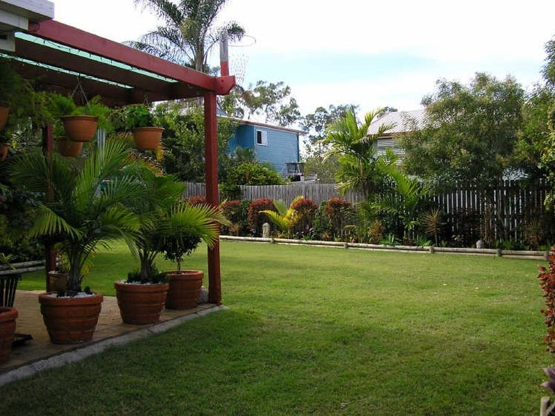 6 Wattora Close, Boyne Island QLD 4680
