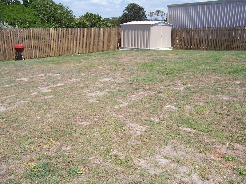 5 Jeana Close, Boyne Island QLD 4680