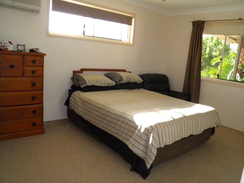 8 Geoffrey Thomas Drive, Tannum Sands QLD 4680