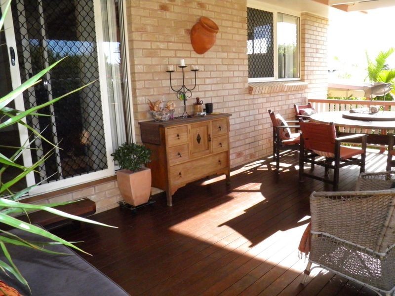 8 Geoffrey Thomas Drive, Tannum Sands QLD 4680