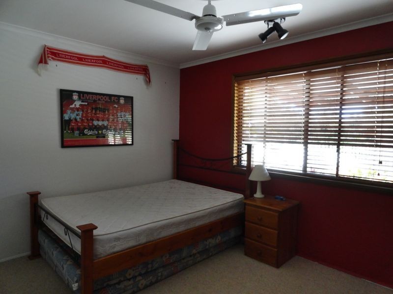 17 Helen Crescent, Wurdong Heights QLD 4680