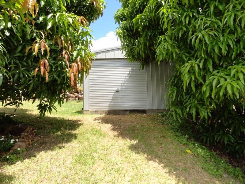 17 Helen Crescent, Wurdong Heights QLD 4680