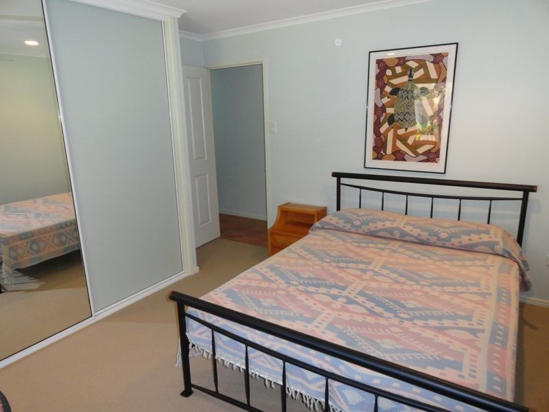 15 Tarcoola Drive, Boyne Island QLD 4680