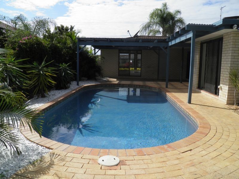 9 Linda Street, Tannum Sands QLD 4680