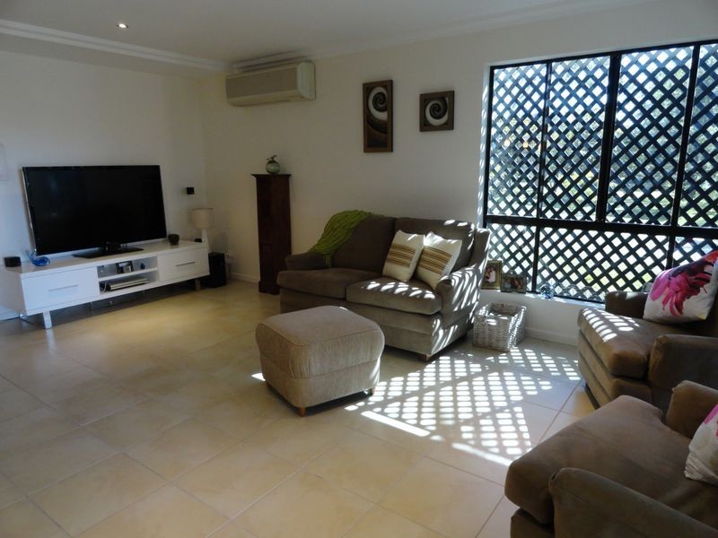 5/8A Wyndham Avenue, Boyne Island QLD 4680