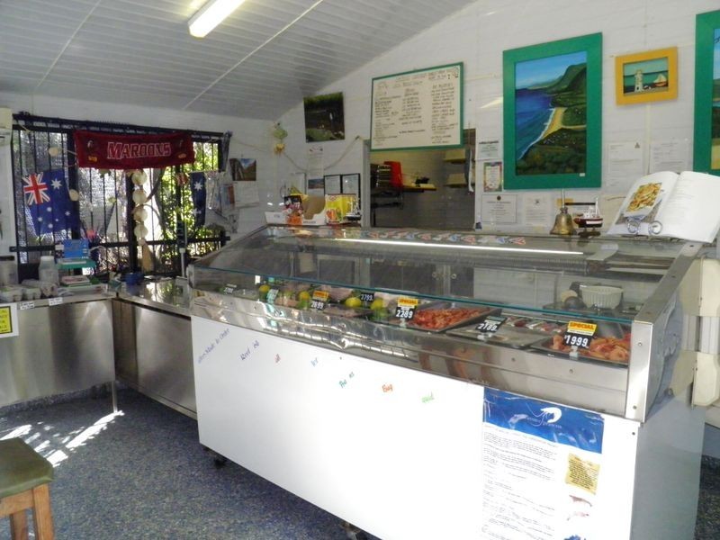 4 Enterprise Street, Boyne Island QLD 4680