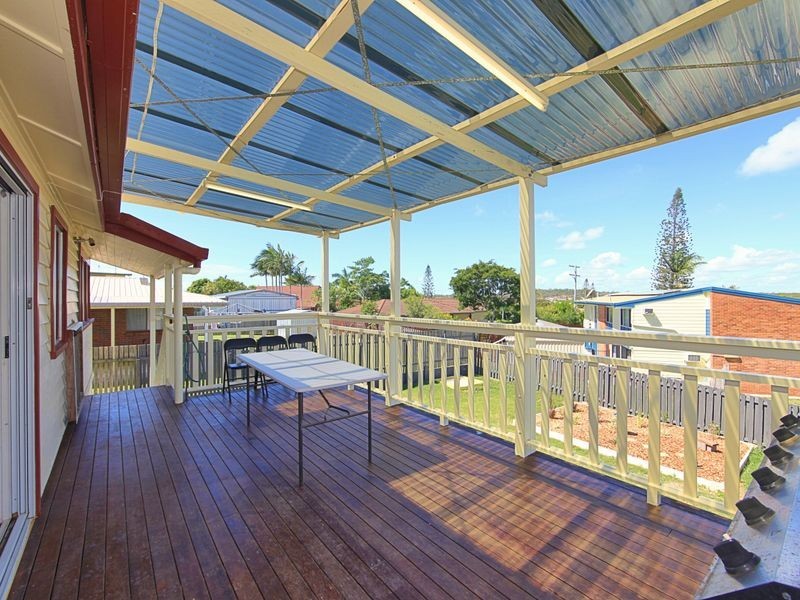 90 Malpas Street, Boyne Island QLD 4680