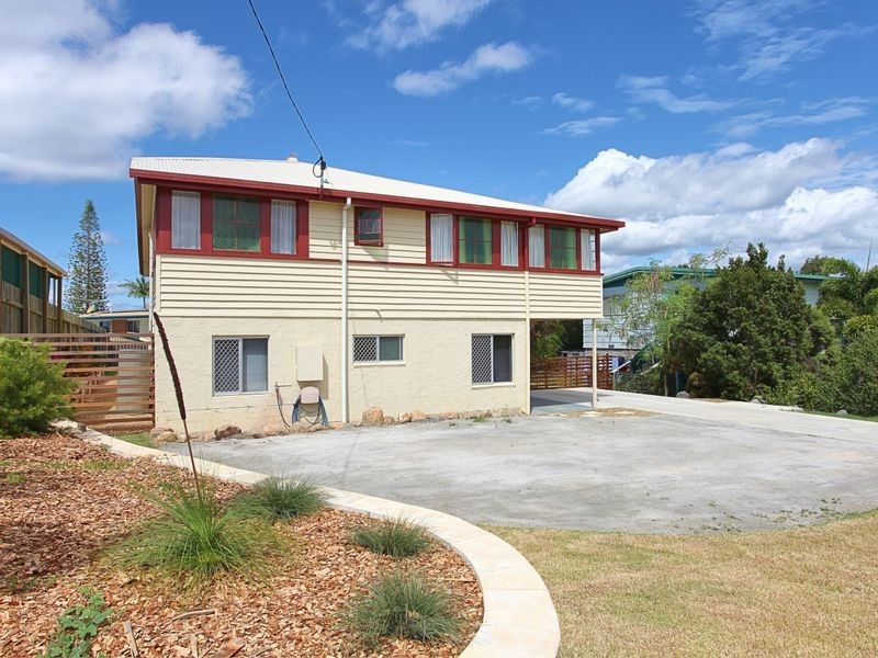 90 Malpas Street, Boyne Island QLD 4680