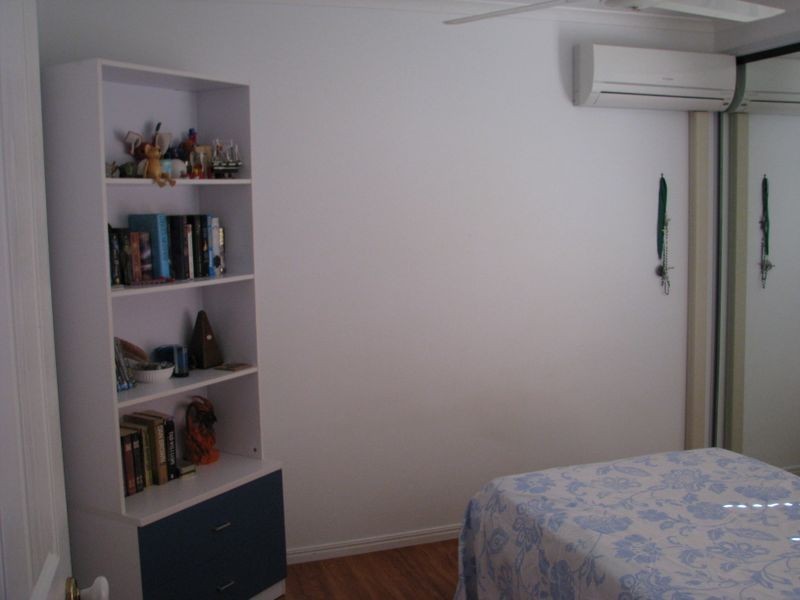 9 Curtis Avenue, Boyne Island QLD 4680