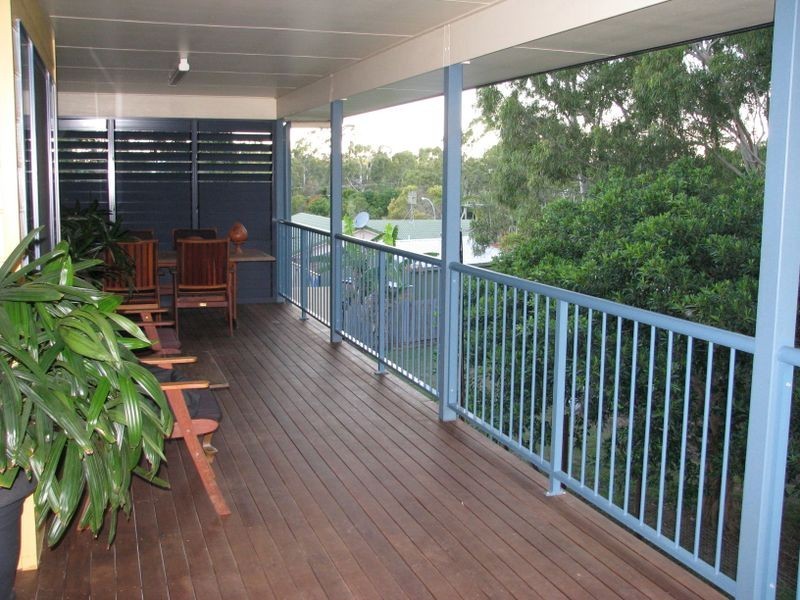 9 Curtis Avenue, Boyne Island QLD 4680